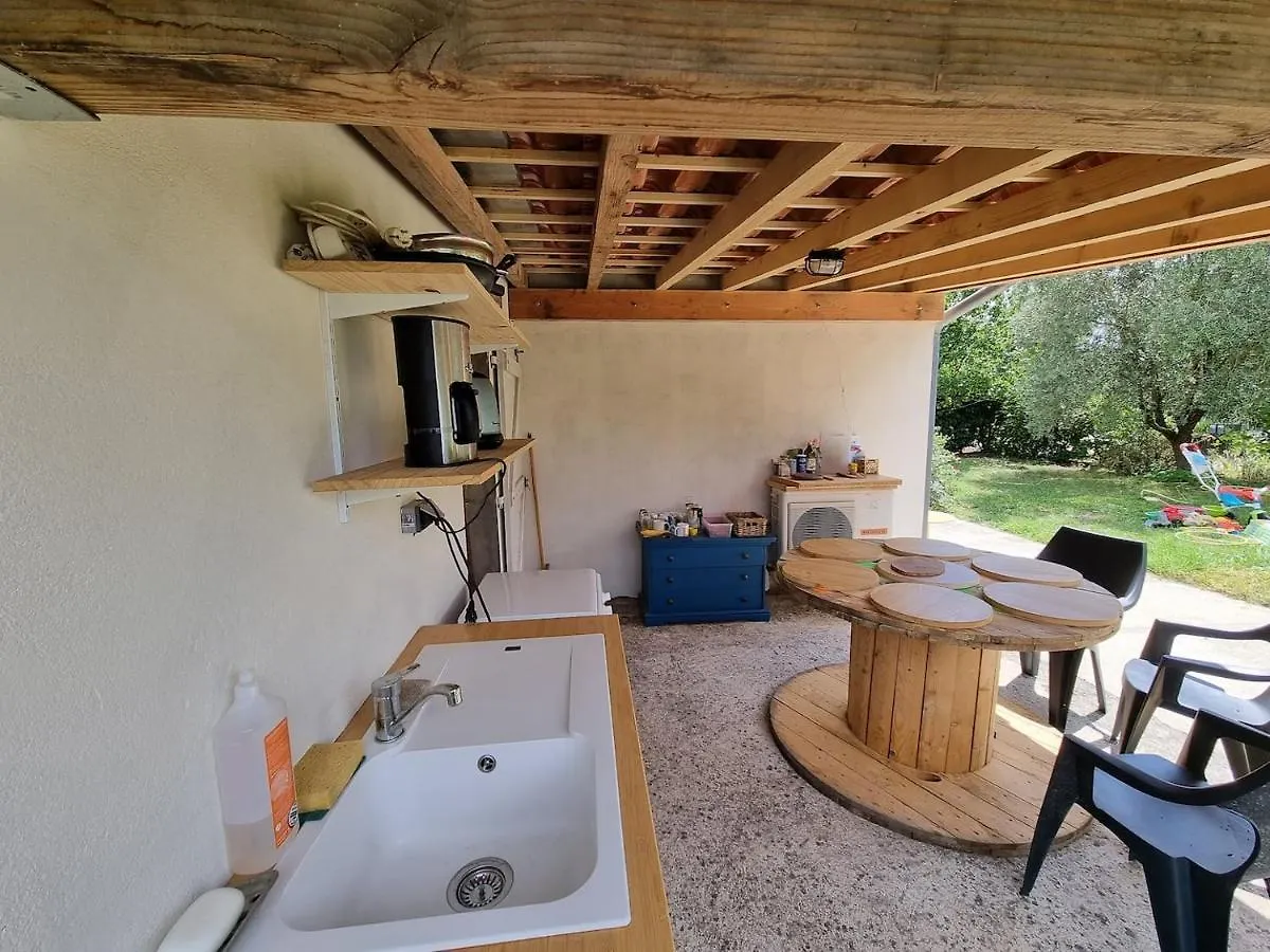 Tiny House Ekoti Hotel Bressols 0*,