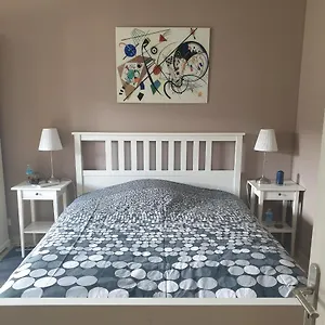 Chez Cathie A Couette-café